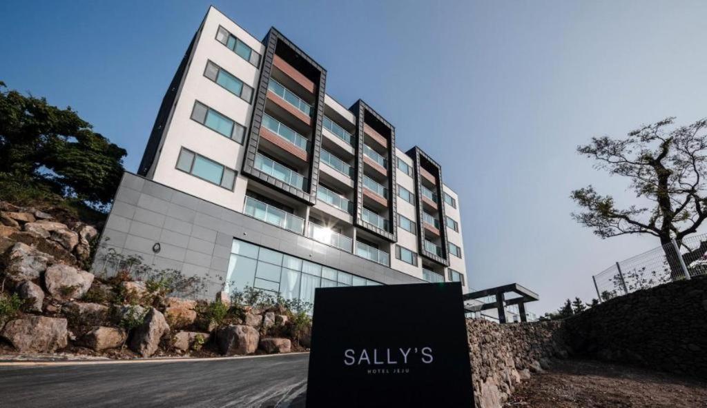 Sallys Jeju Hotel Exterior foto